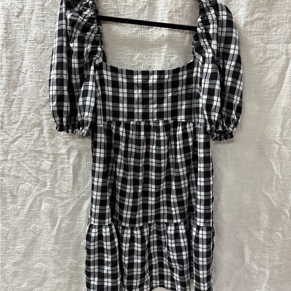 Women’s Black and White Plaid Dress M